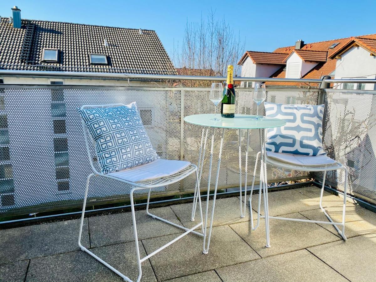 Ferien-Apartment Seewiesen Mit Privatstrand Friedrichshafen Dış mekan fotoğraf